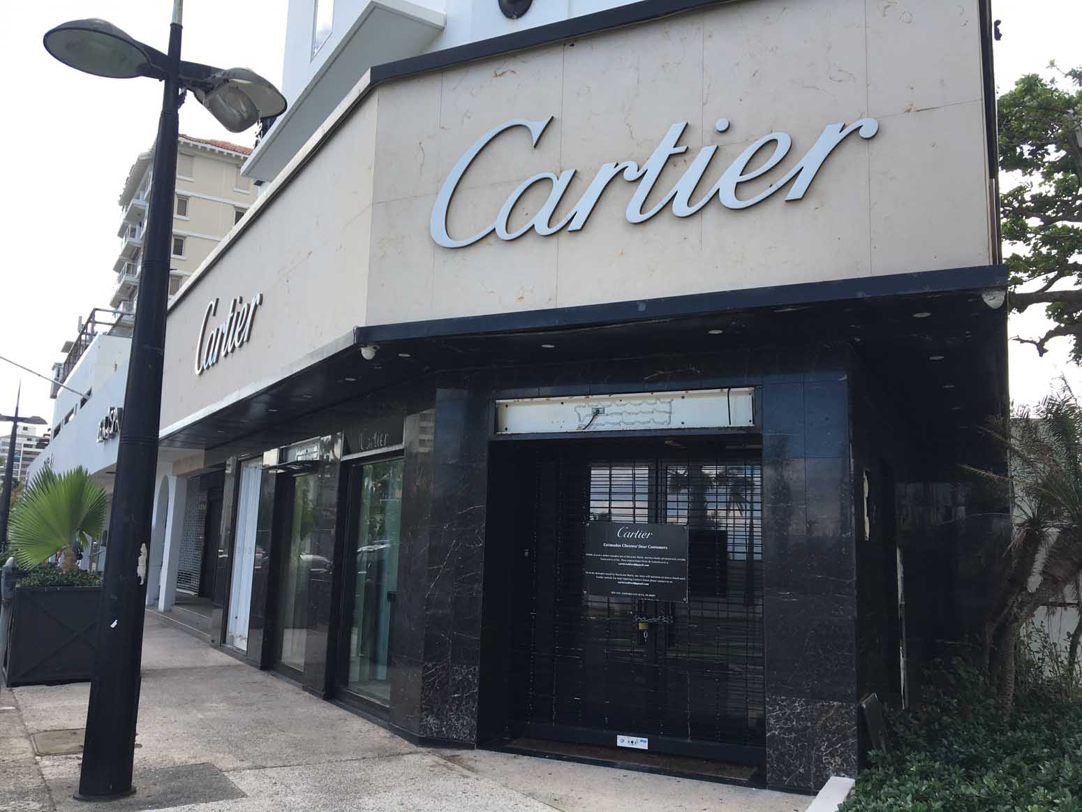 The closed Cartier store in Condonado